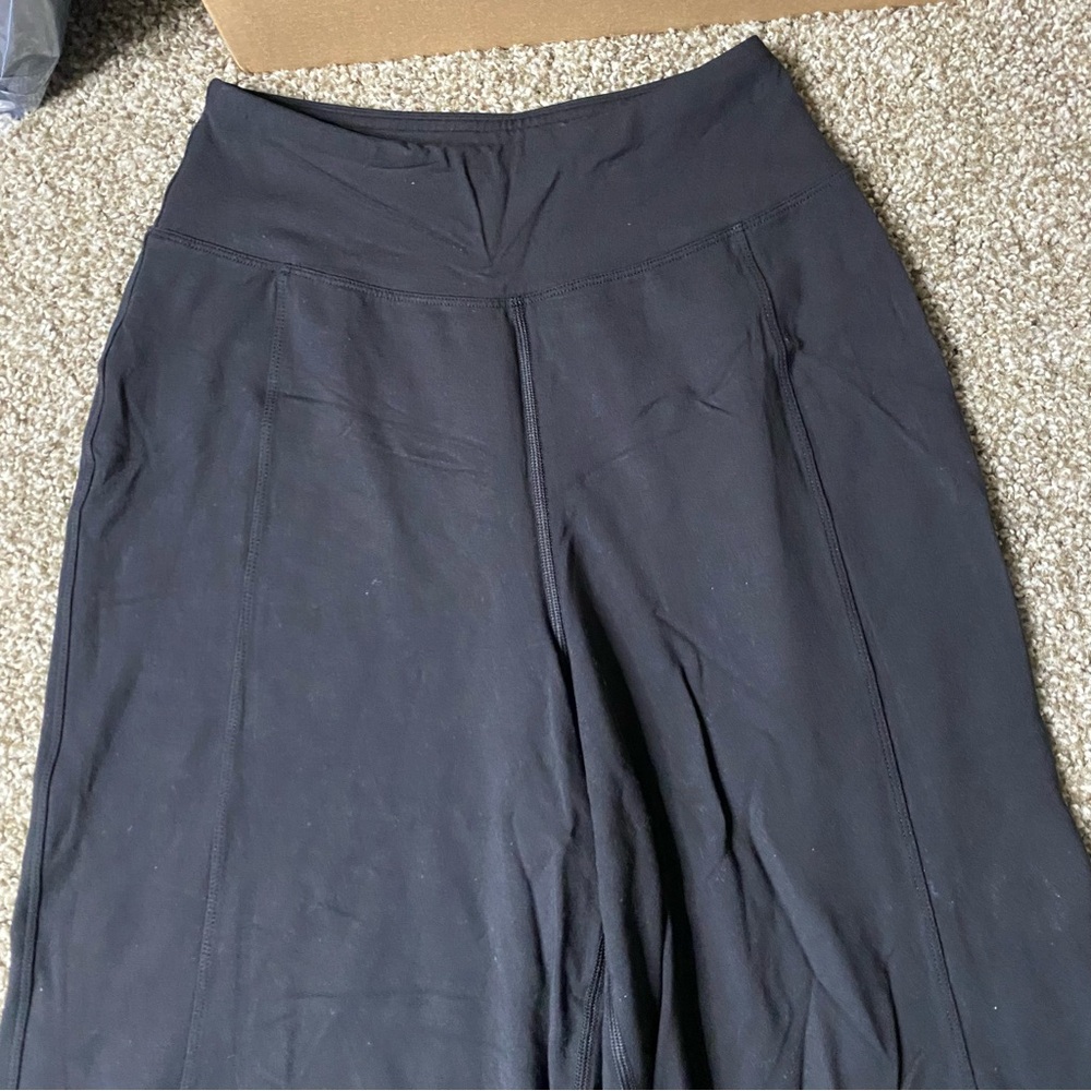 Lululemon Blissed Out Culottes 21" - Picture 6 of 12